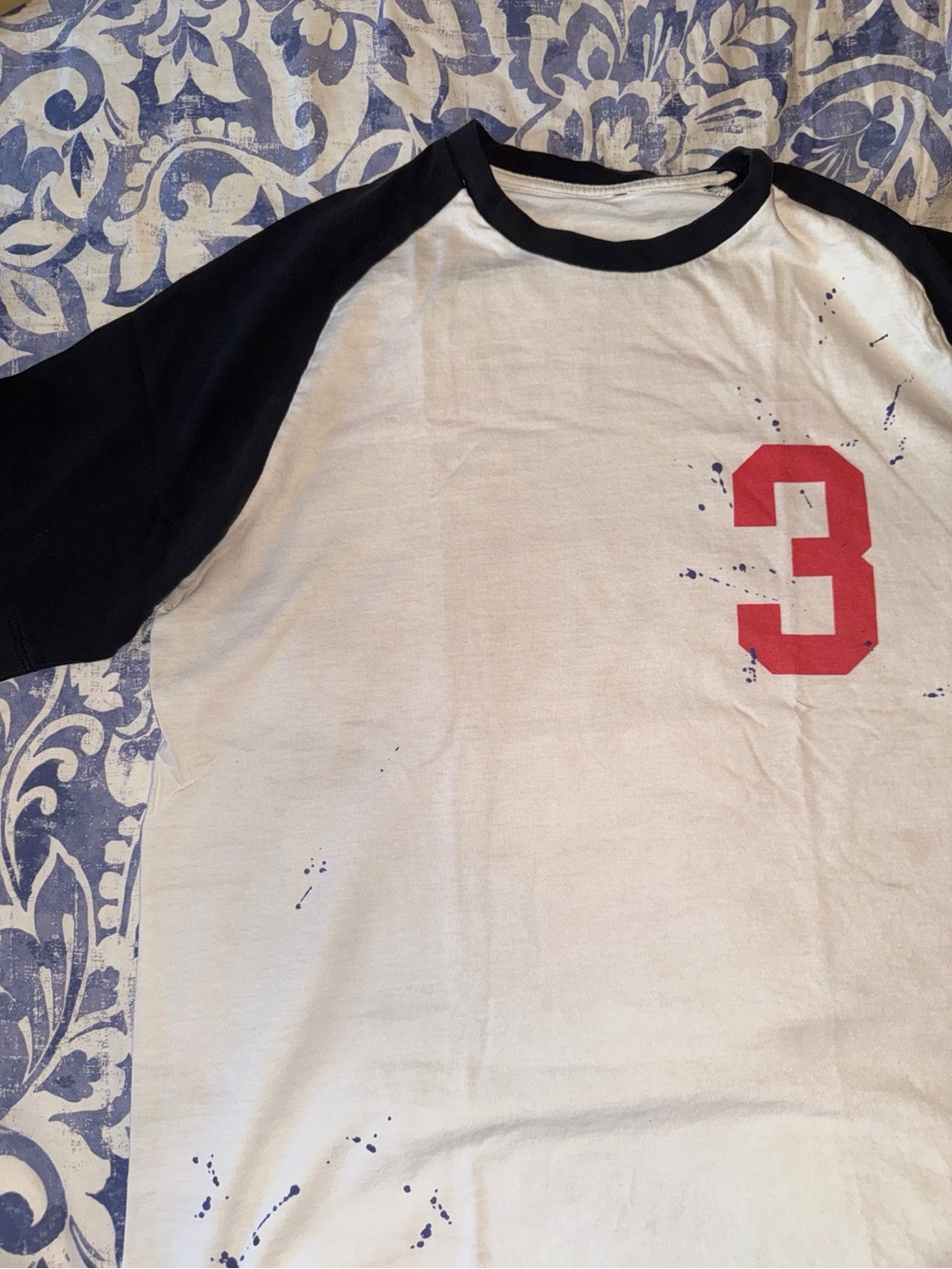NEW YORK Raglan Tee with Red Lettering - Picture 2 of 2